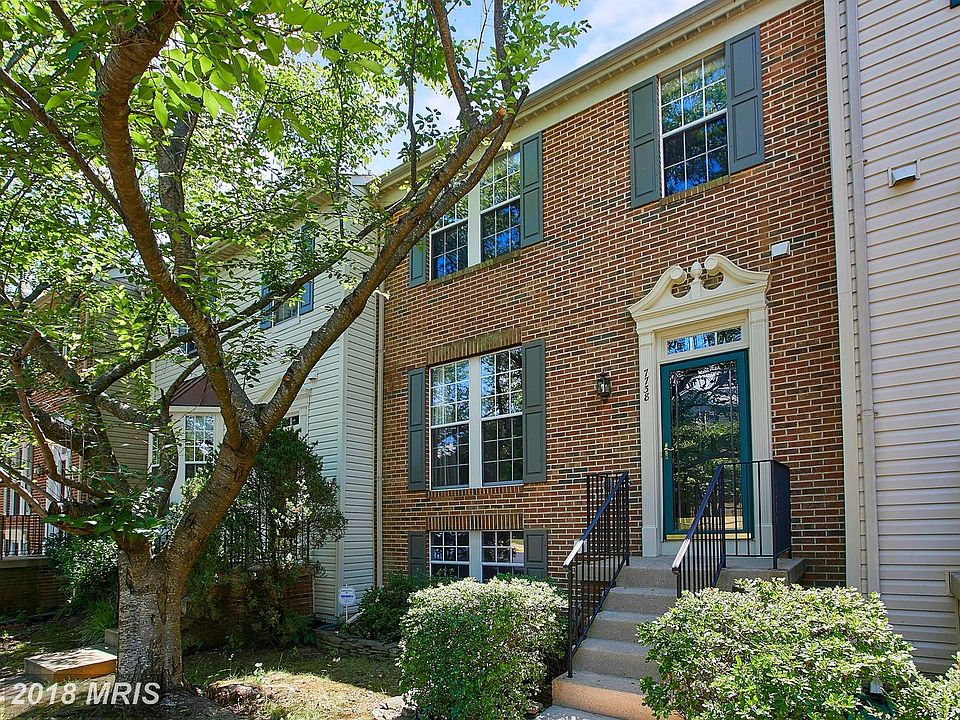 1st image of 7738 Effingham Sq