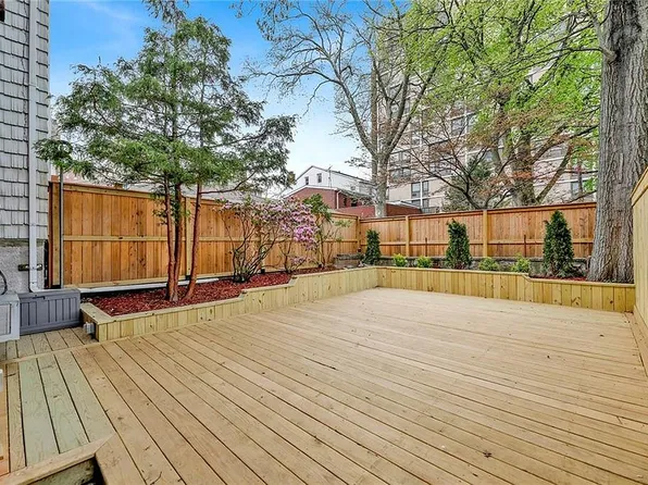 8942 Colonial Rd APT 1R, Brooklyn, NY 11209