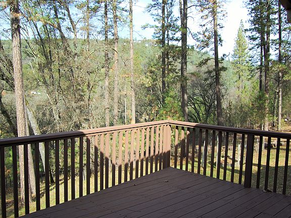 3rd image of 19160 River Crest Ct