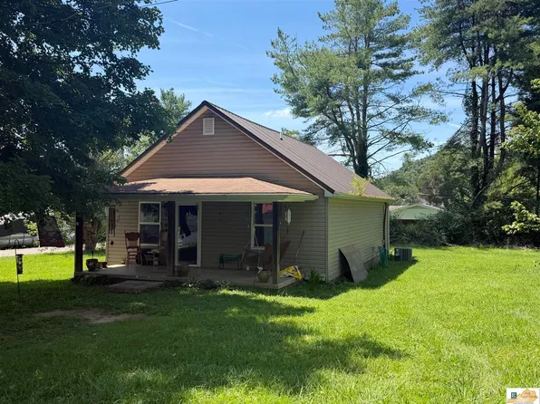 703 Oakland St, Burkesville, KY 42717