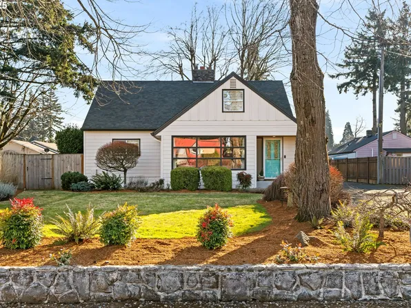 10602 NE Morris St, Portland, OR 97220