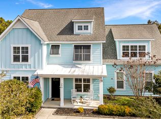 204 N Brig Dr, Hampstead, NC 28443