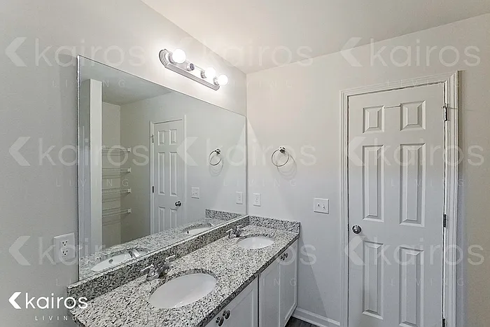 223 Long Island Dr — Photo 16