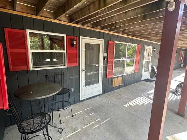 3013 Avalon Ln #3013, Paw Paw, WV 25434