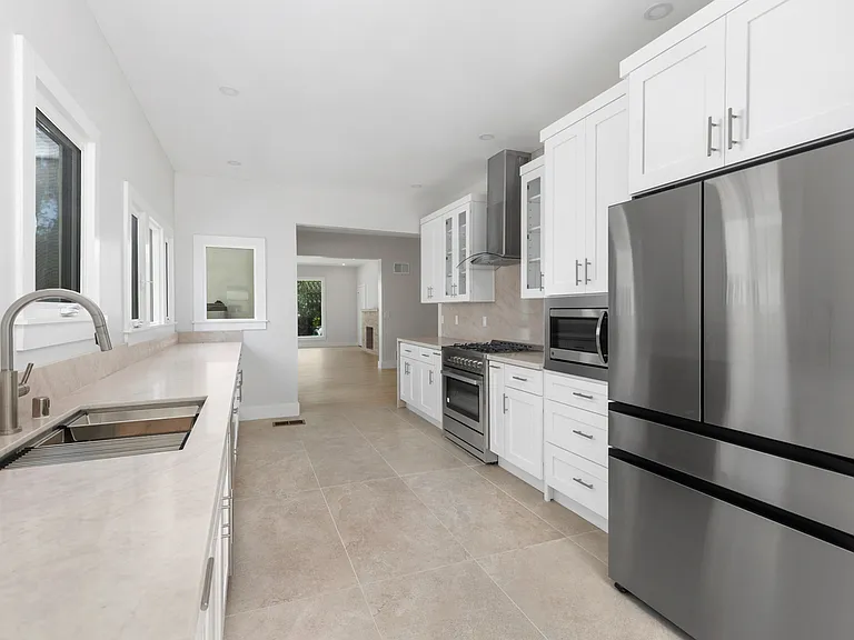 8442 W 4th St #B — Photo 20