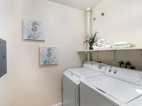 4th image of 929 E El Camino Real APT 113D