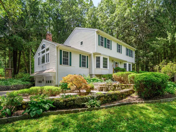 10 Kristy Drive, Bethel, CT 06801
