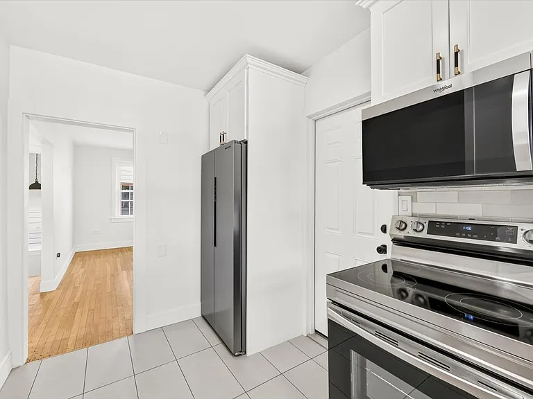 430 Cinnaminson Ave #2 — Photo 21