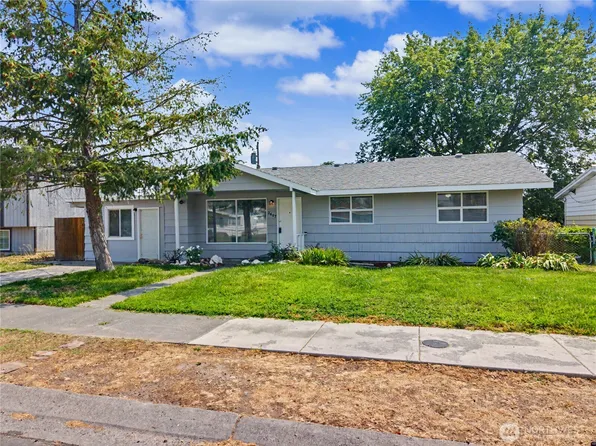 2607 W Texas Street, Moses Lake, WA 98837