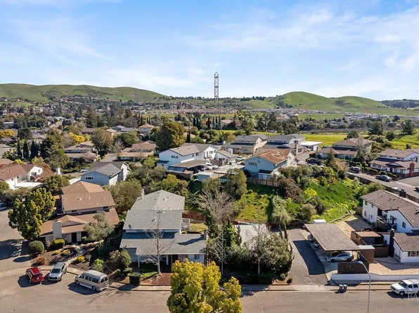 118 Yorkshire Court, Vallejo, CA 94591