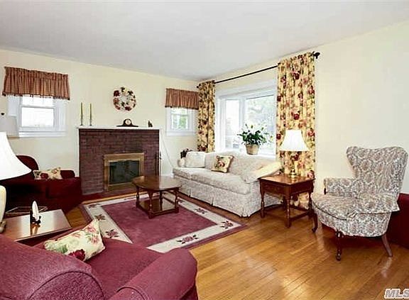 4th image of 63 William St