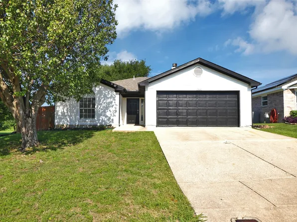 2532 Nogales Dr, Fort Worth, TX 76108