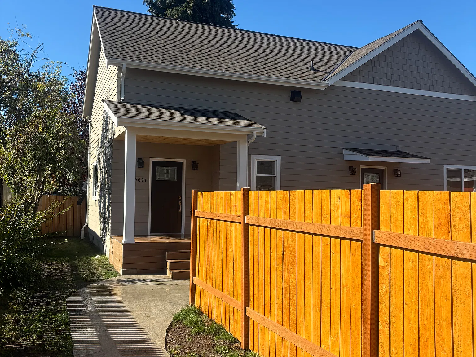 15631 18th Ave SW — Photo 4