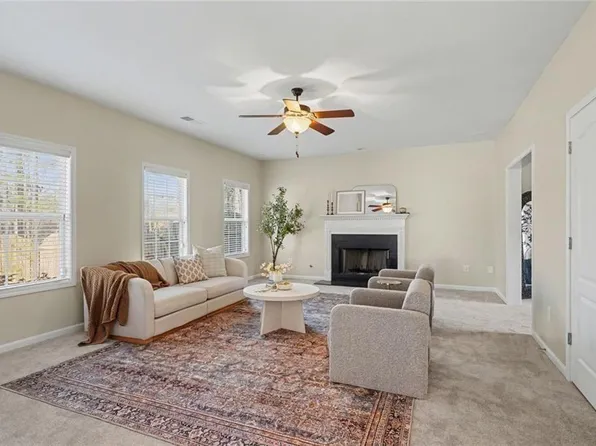5270 Estates Dr, Atlanta, GA 30349