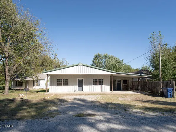 910 N Kansas Ave, Columbus, KS 66725