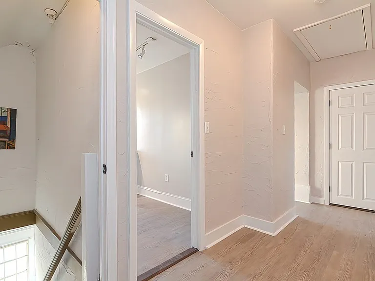 76 Holman St #2 — Photo 8