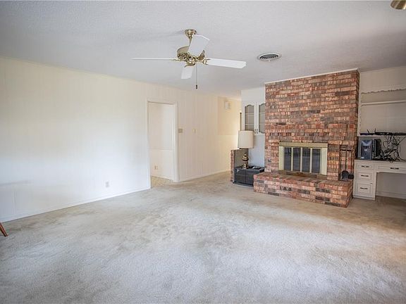 5th image of 2026 Cypress Dr
