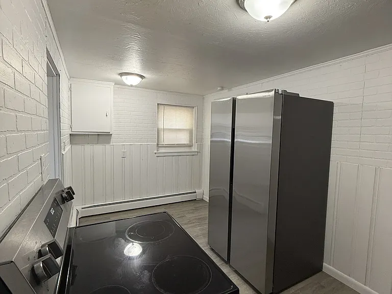 521 Savoy Ave — Photo 12