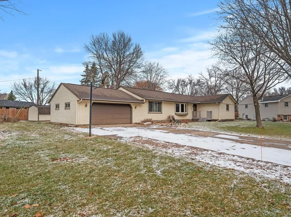 6818 118th Ave N, Champlin, MN 55316