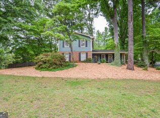 1438 Ridgeland Ct SW, Lilburn, GA 30047