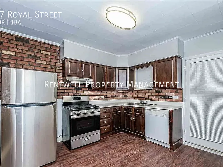 97 Royal St — Photo 10