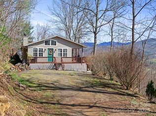 364 Blevins Knob Dr, Burnsville, NC 28714