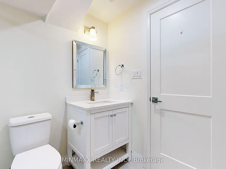 202 Forbes Ter — Photo 24