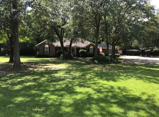 12313 Old Fort Bayou Rd, Vancleave, MS 39565