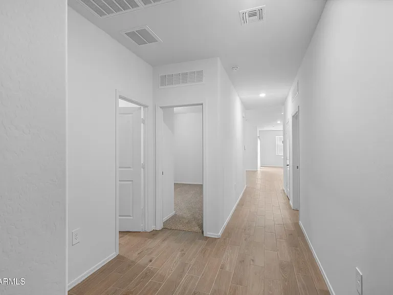 18351 W Hackamore Dr — Photo 5