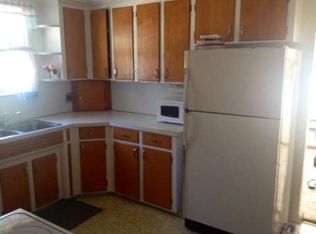 8183 McKinley Ave, Center Line, MI 48015