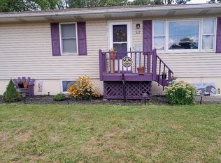 347 4th St, Athens, PA 18810