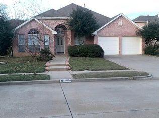 804 Devon Dr, Euless, TX 76039