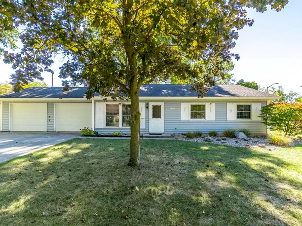 1801 Hopewell Dr, Fort Wayne, IN 46819