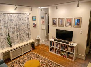 325 S 17th St APT 1R, Philadelphia, PA 19103