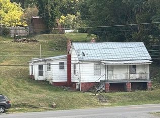 1012 E Main St, Saltville, VA 24370