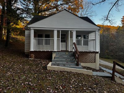 7350 Shadow Hollow Ln, Boones Mill, VA, 24065
