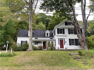 97 Chaplin St, Chaplin, CT 06235