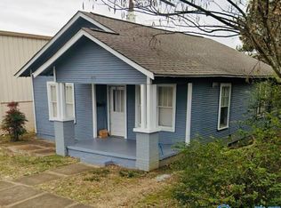 208 S Scott St, Scottsboro, AL 35768