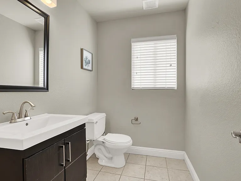 133 Serenade Ct — Photo 8