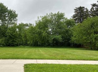 257 S Water St, Columbus, WI 53925