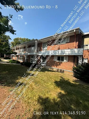 13200 W Bluemound Rd #8 Photo 1