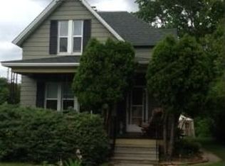 820 Main St, Marinette, WI 54143