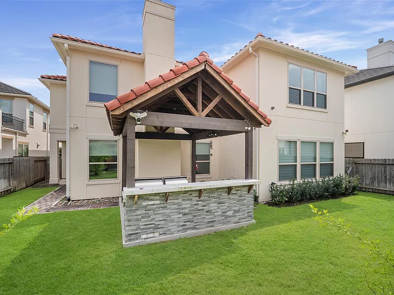 2422 Camden Creek Ln — Photo 30