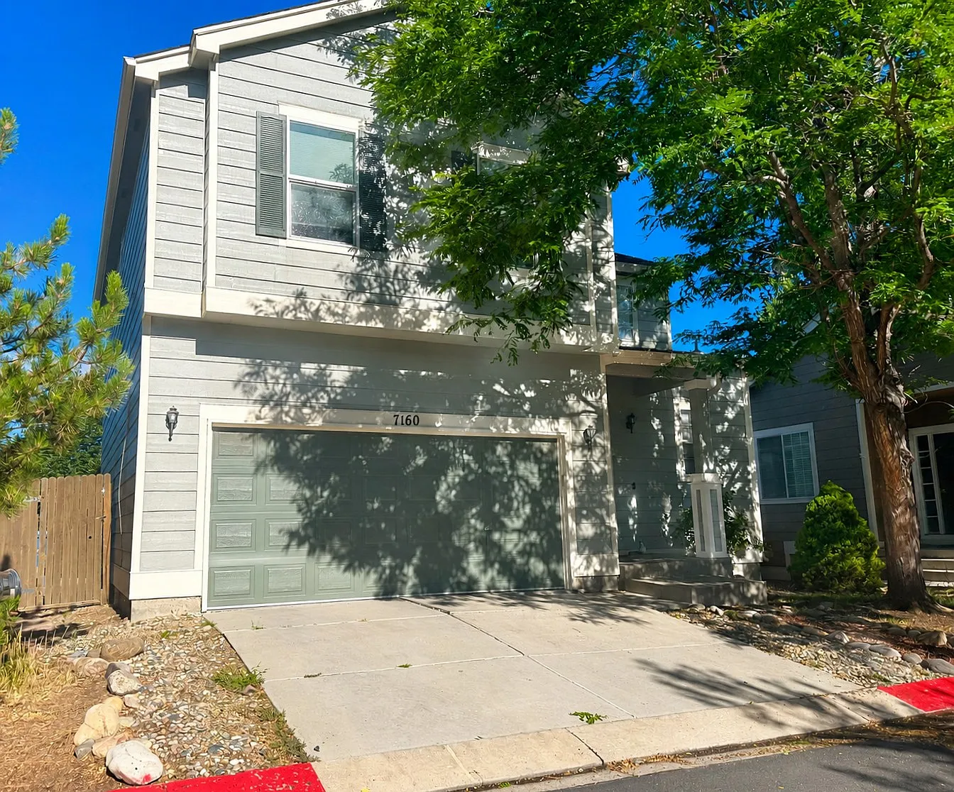 3 bed, 2034 sqft, $2,200 — Photo 1