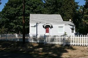 1st image of 10226 Dekoven Dr SW