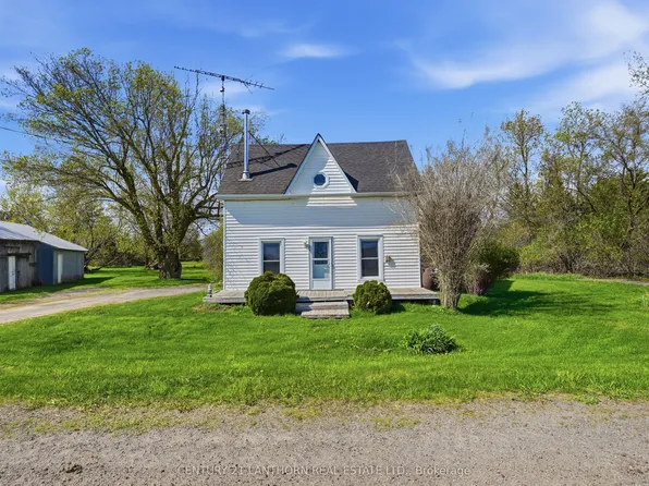 1229 County Road 7 Rd, Prince Edward County, ON K0K 2T0
