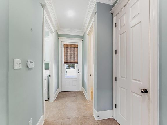 2nd image of 108 Crystal Bay Ct
