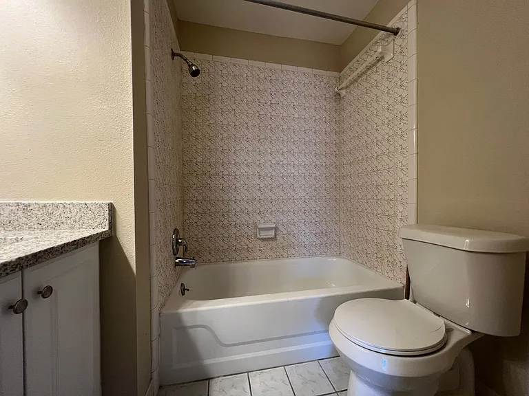 529 Hibiscus Way — Photo 26