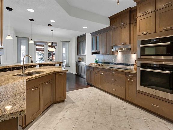 3rd image of 95 Discovery Ridge Blvd SW