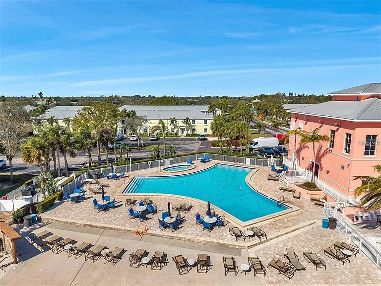 5174 Beach Dr SE #D — Photo 55